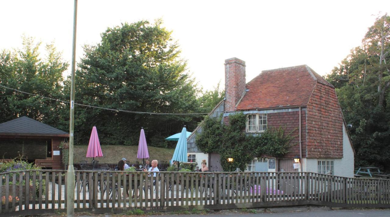Hotel Monkey Brewhouse Lymington Zewnętrze zdjęcie