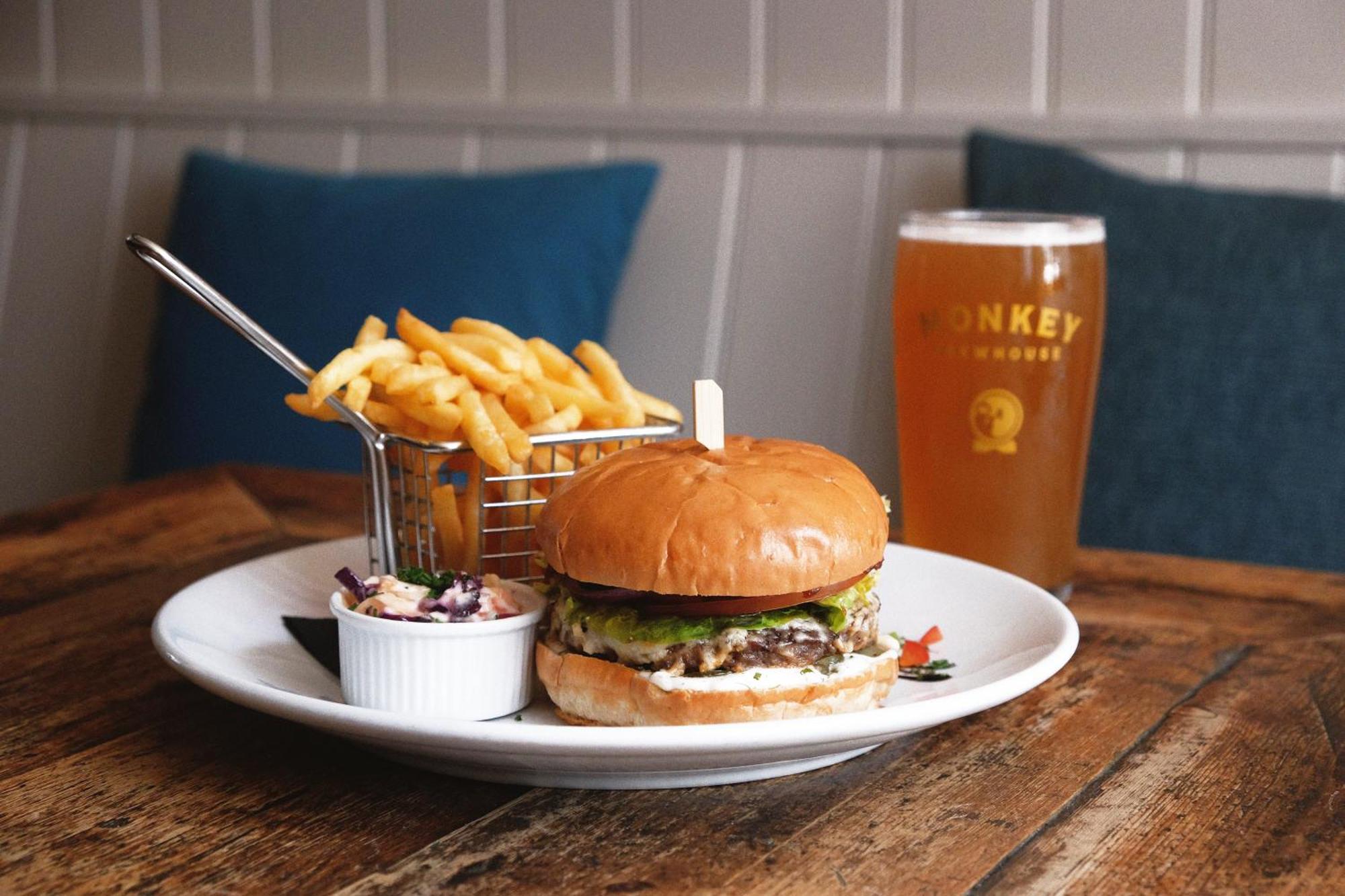 Hotel Monkey Brewhouse Lymington Zewnętrze zdjęcie